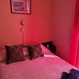 Gæstehus Pensao Residencial Flor Dos Cavaleiros, Lisboa